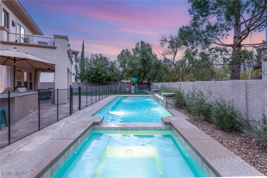10412 MANSION HILLS Avenue