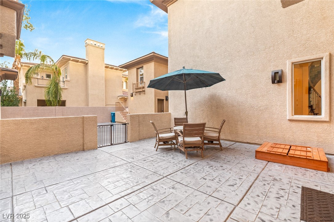 10412 MANSION HILLS Avenue