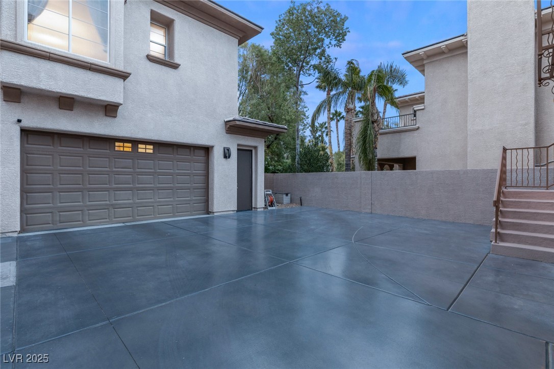10412 MANSION HILLS Avenue