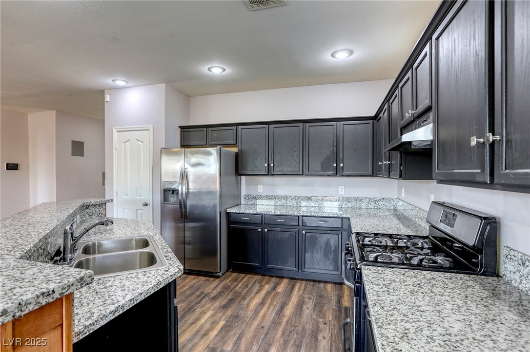 1809 Lazy Hill Ranch Way