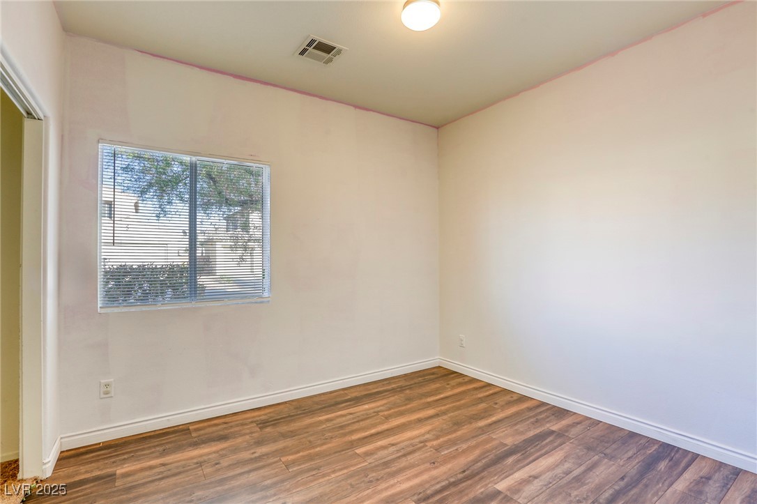 1809 Lazy Hill Ranch Way