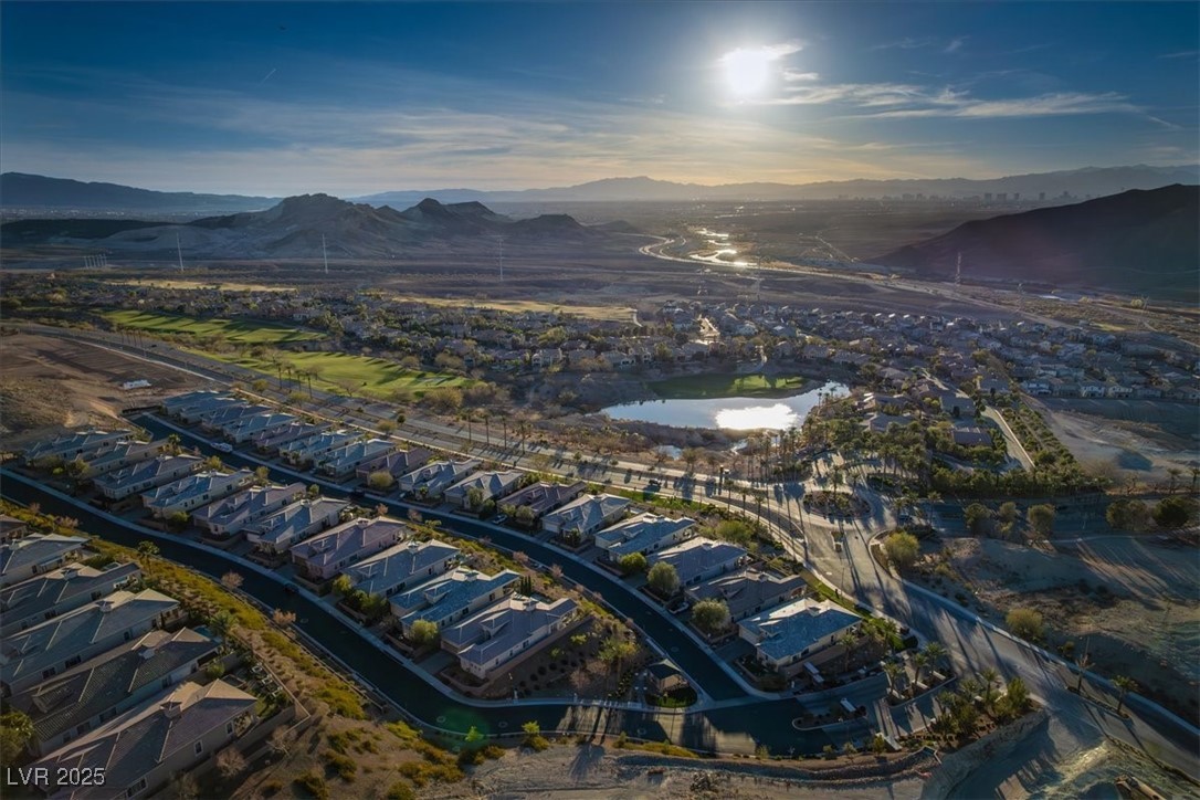 13 Porto Malaga Street