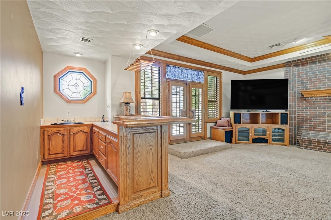 3111 Coachlight Circle