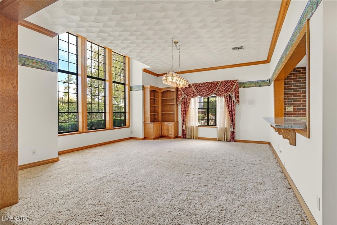 3111 Coachlight Circle
