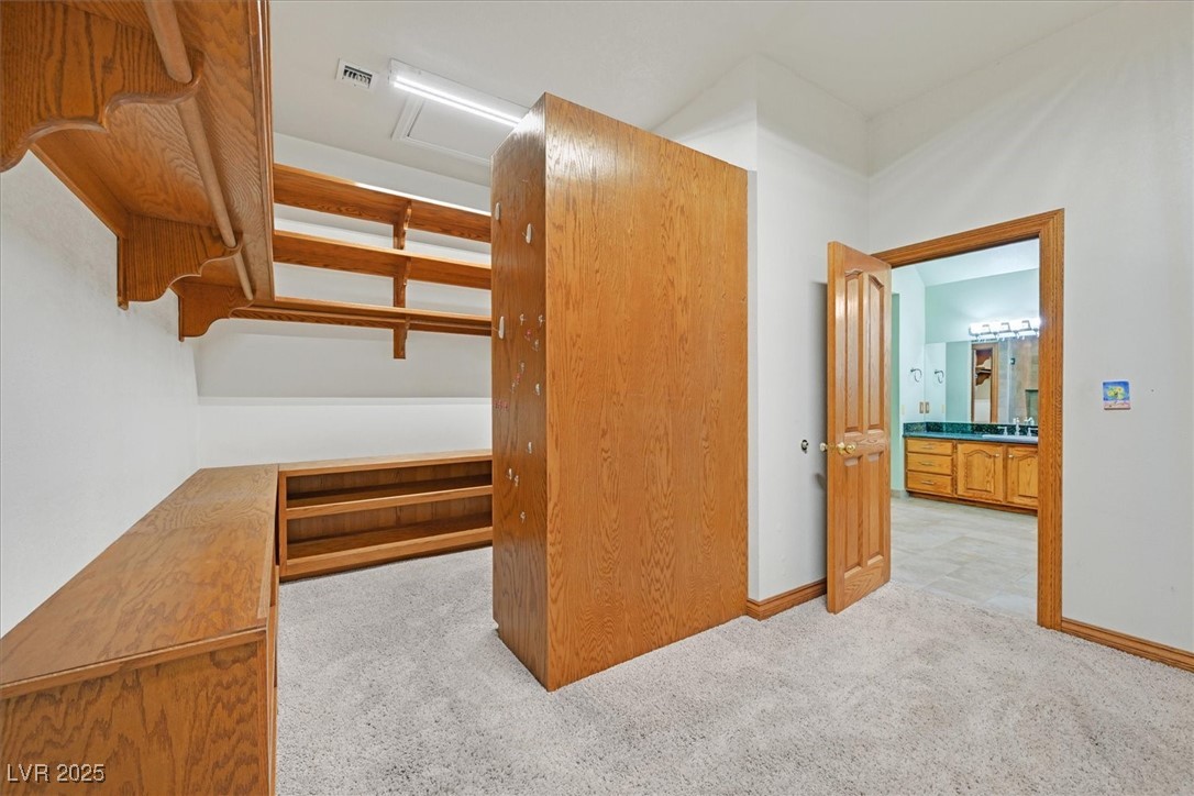 3111 Coachlight Circle
