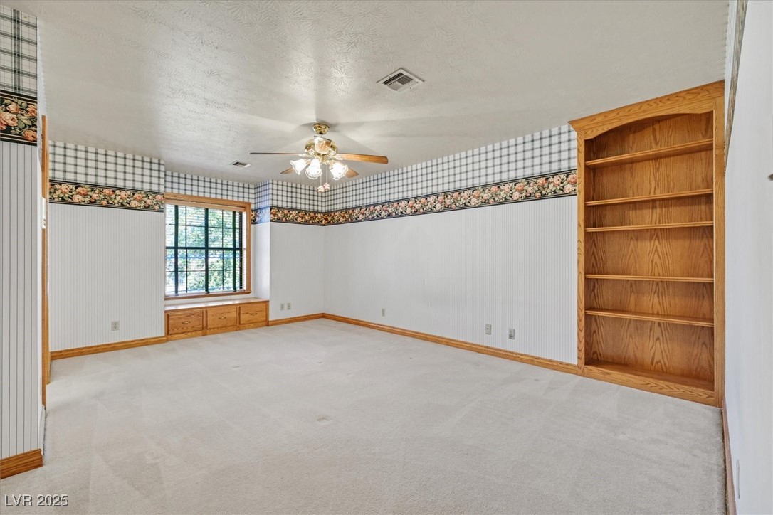3111 Coachlight Circle