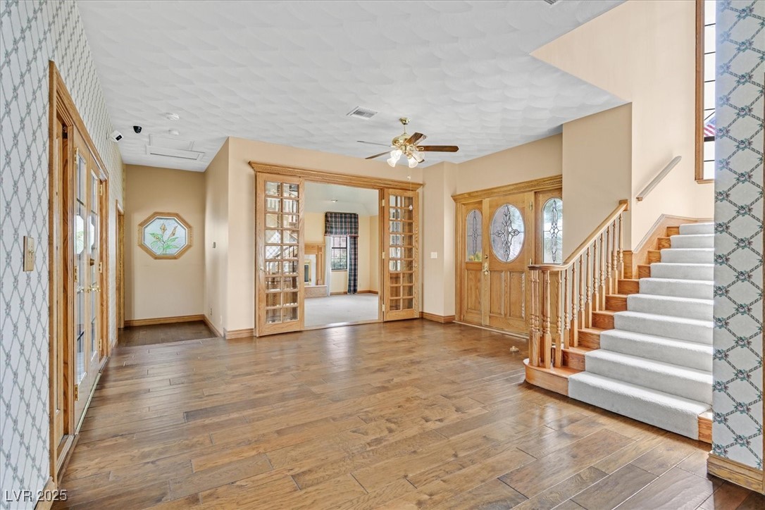 3111 Coachlight Circle