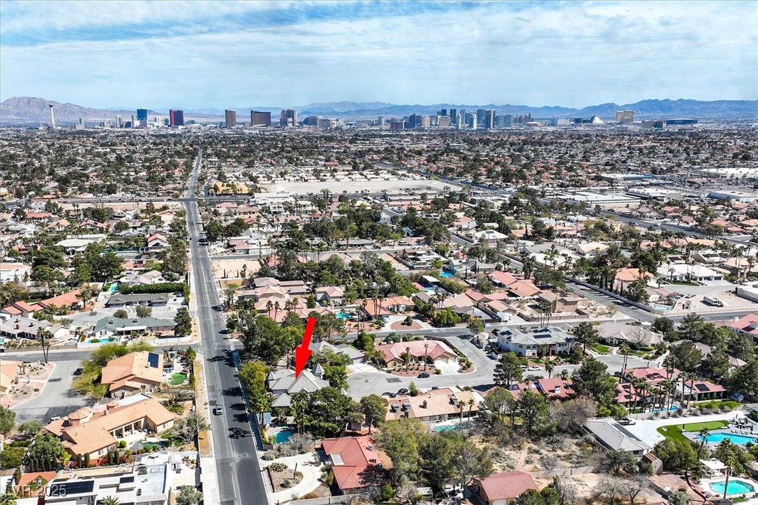 3111 Coachlight Circle