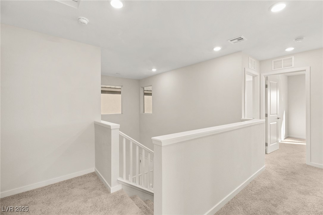 2720 High Echelon Road