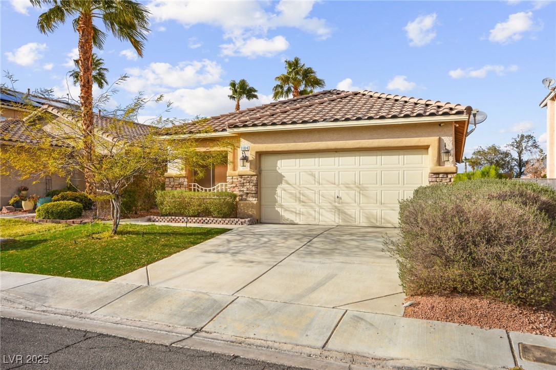 1184 Warm Canyon Way