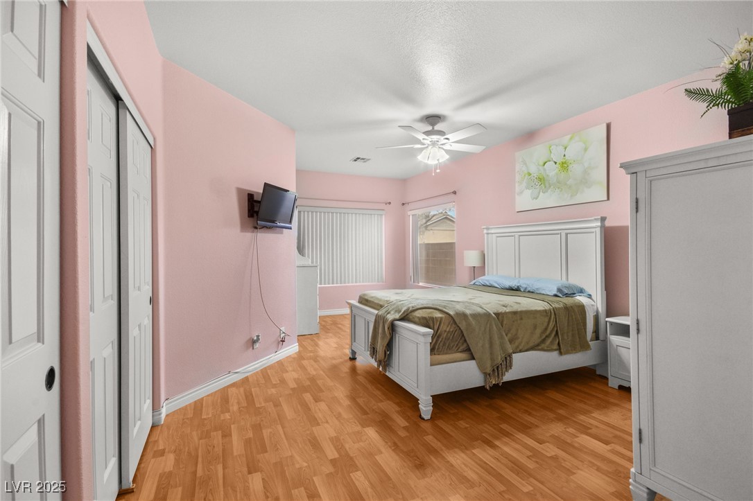 1184 Warm Canyon Way
