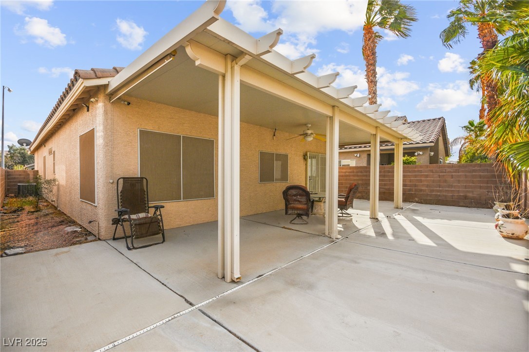 1184 Warm Canyon Way