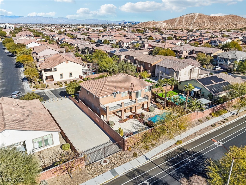 8001 Pavarotti Avenue