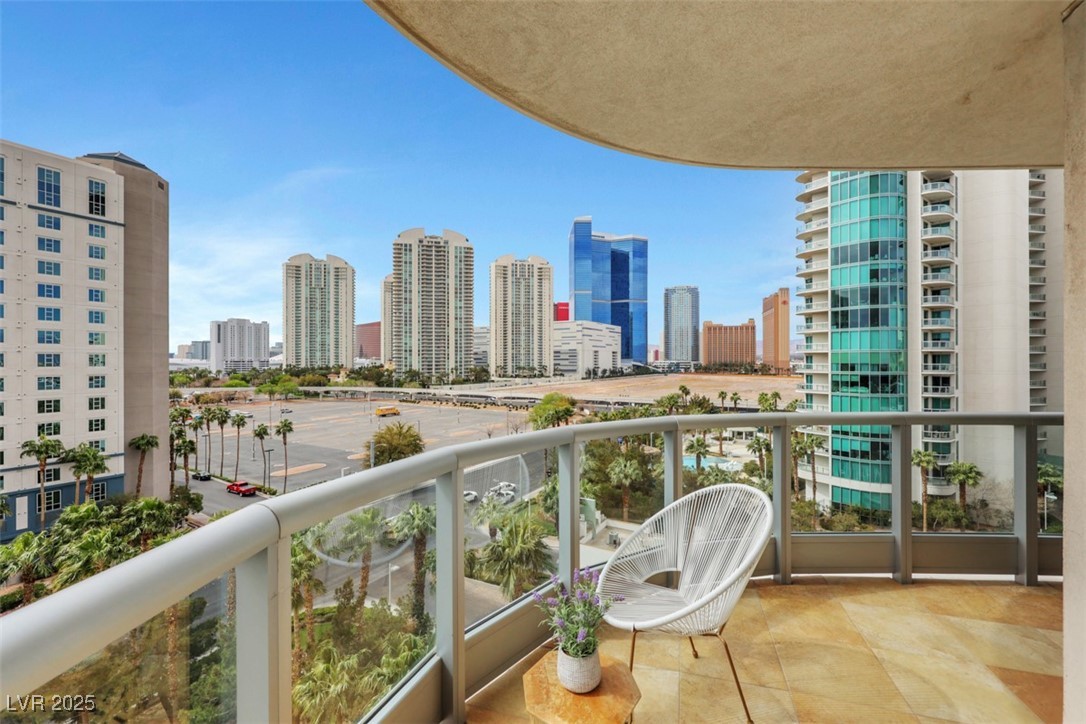 322 Karen Avenue 708