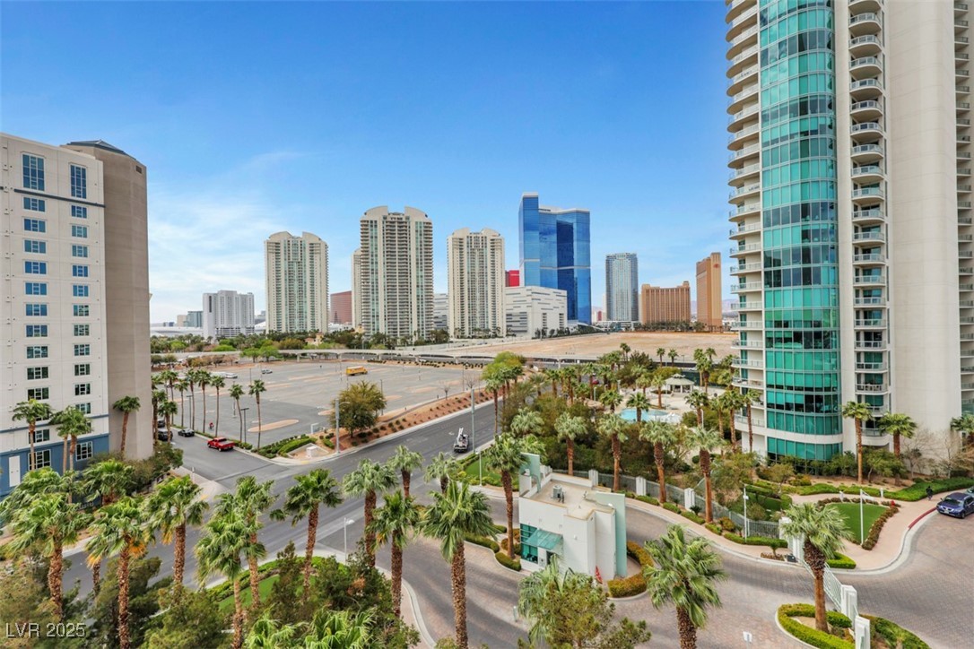 322 Karen Avenue 708