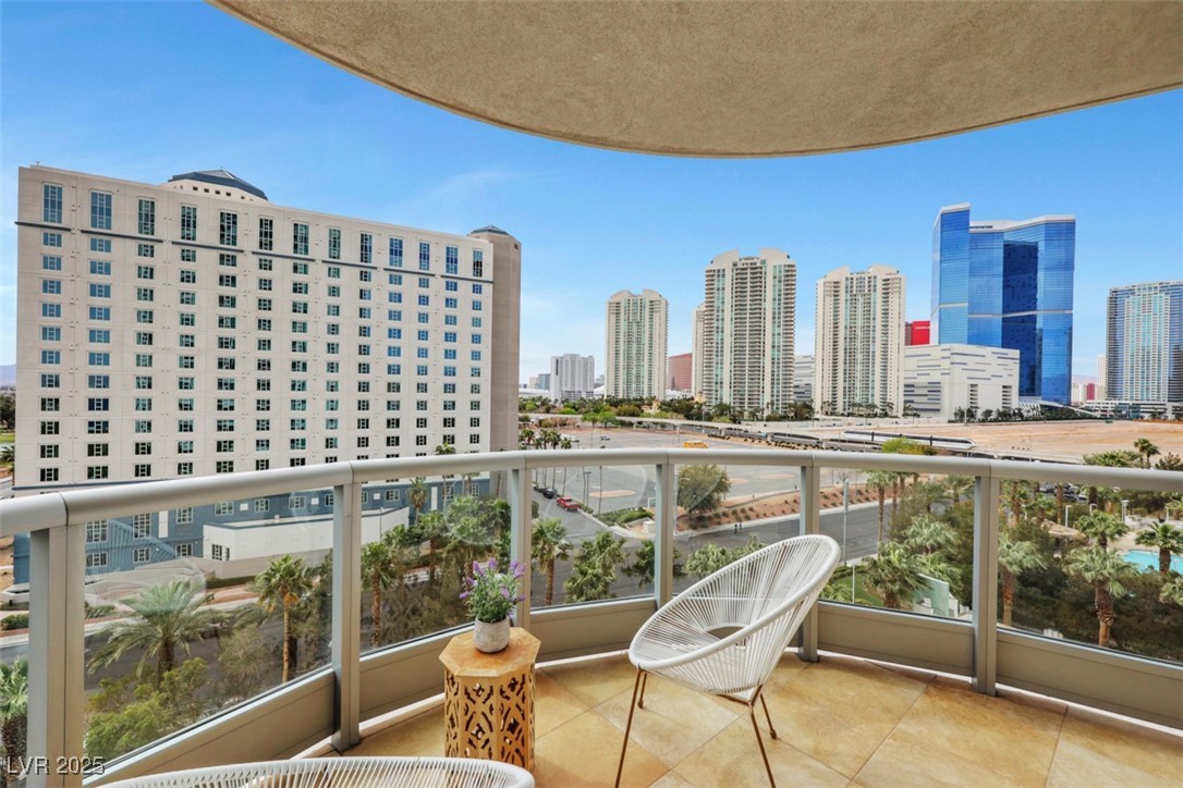 322 Karen Avenue 708