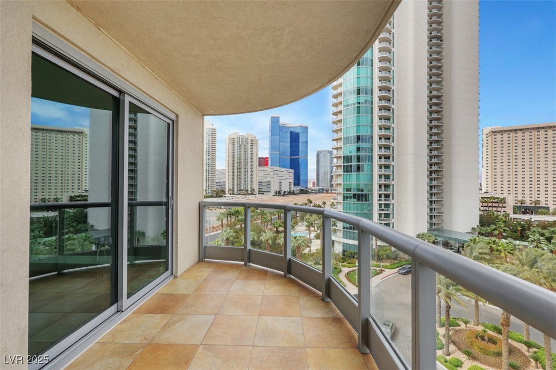 322 Karen Avenue 708