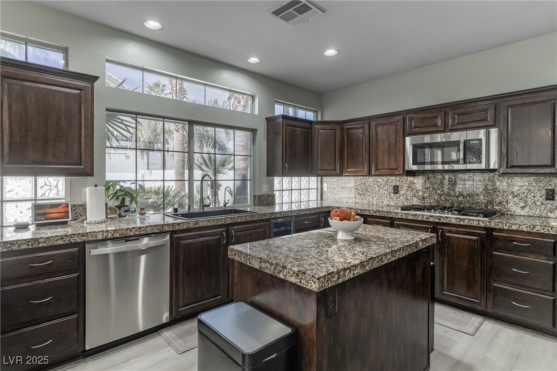1521 Sun Copper Drive