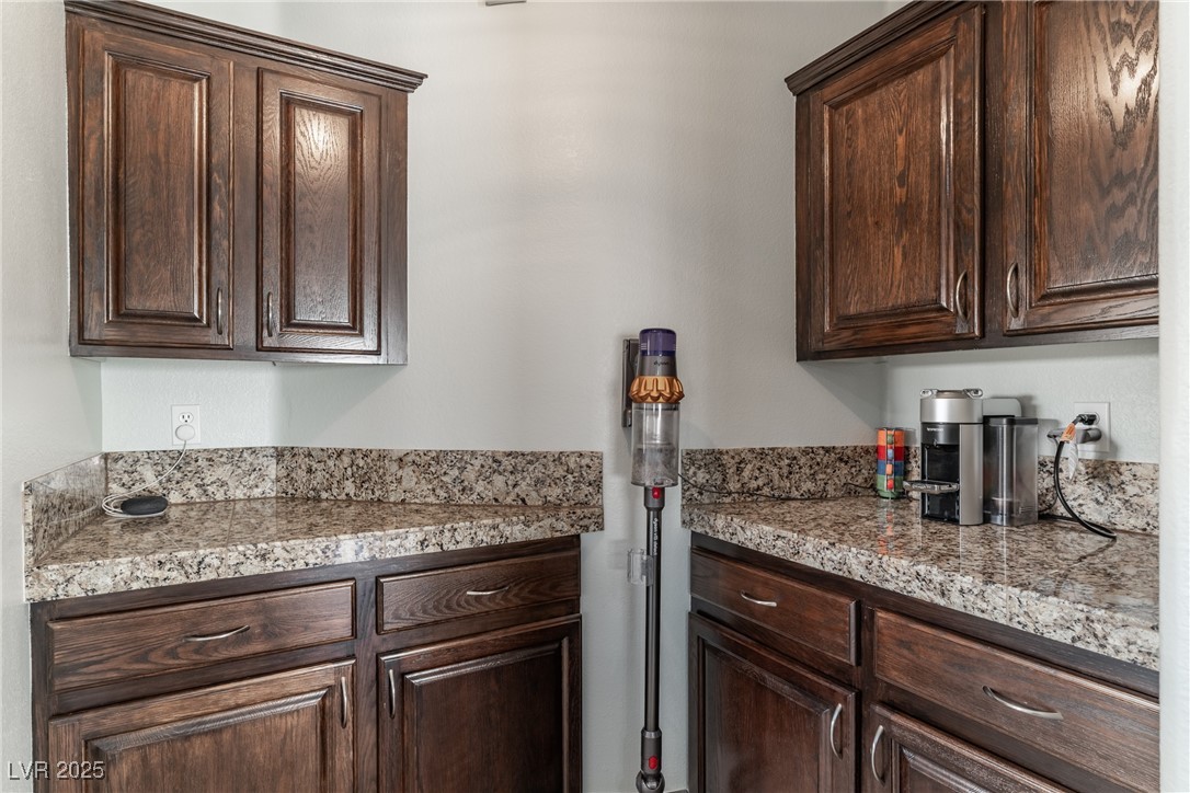 1521 Sun Copper Drive