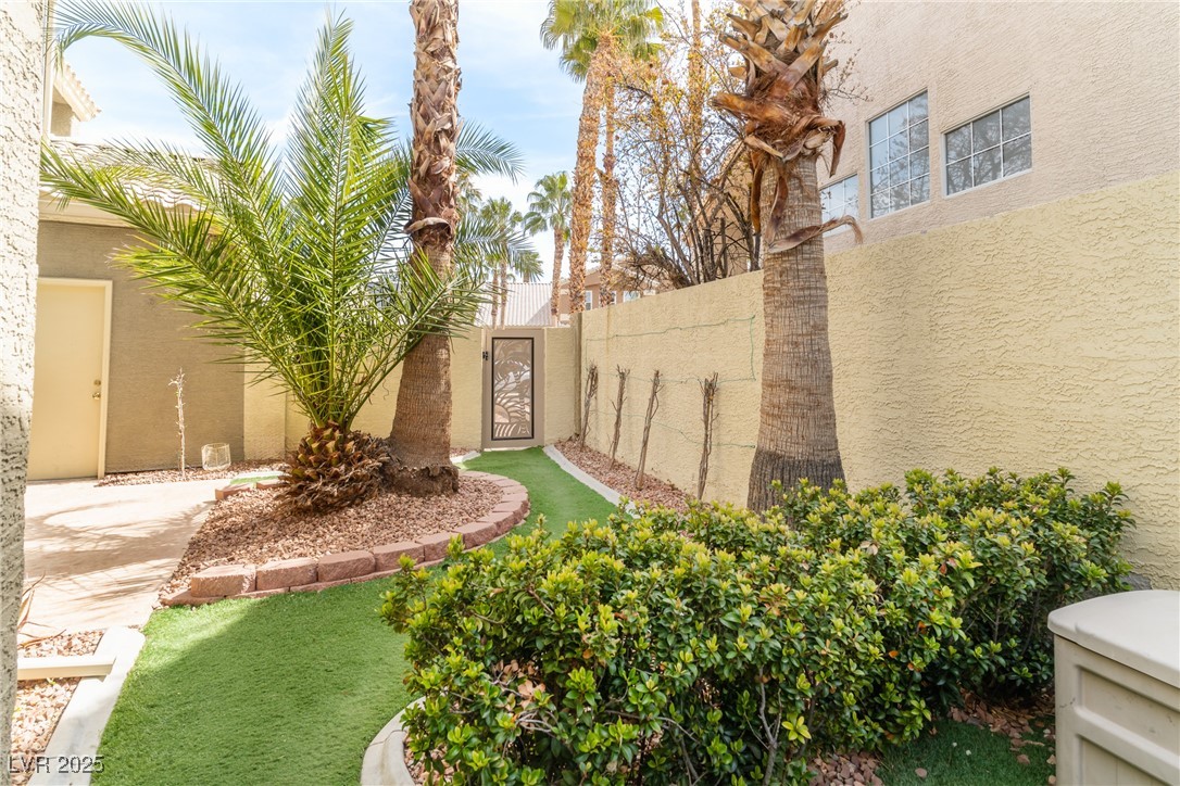 1521 Sun Copper Drive
