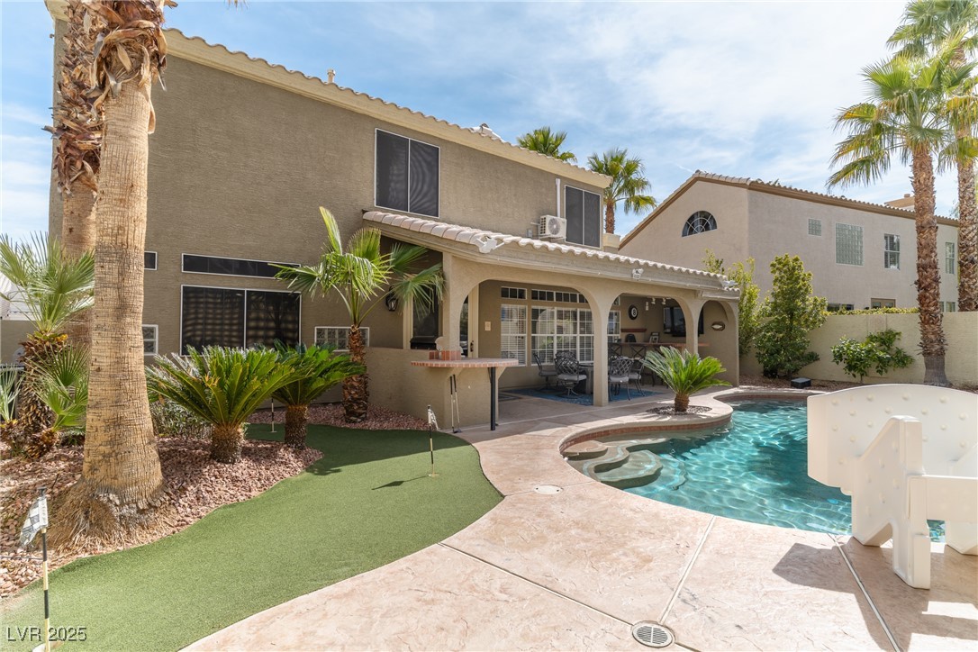 1521 Sun Copper Drive