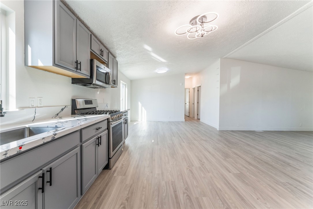2241 Linn Lane
