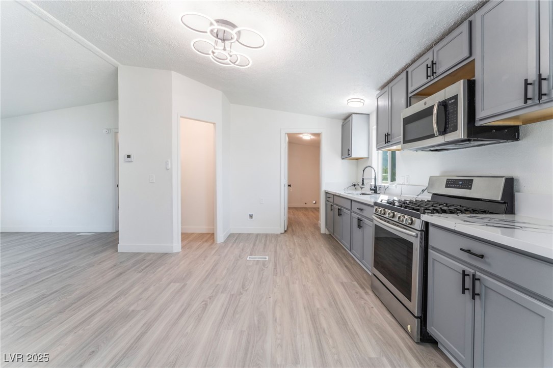 2241 Linn Lane