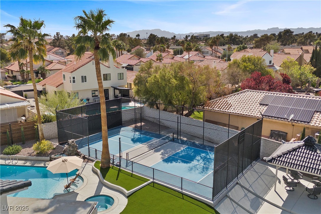 1912 Calanda Court