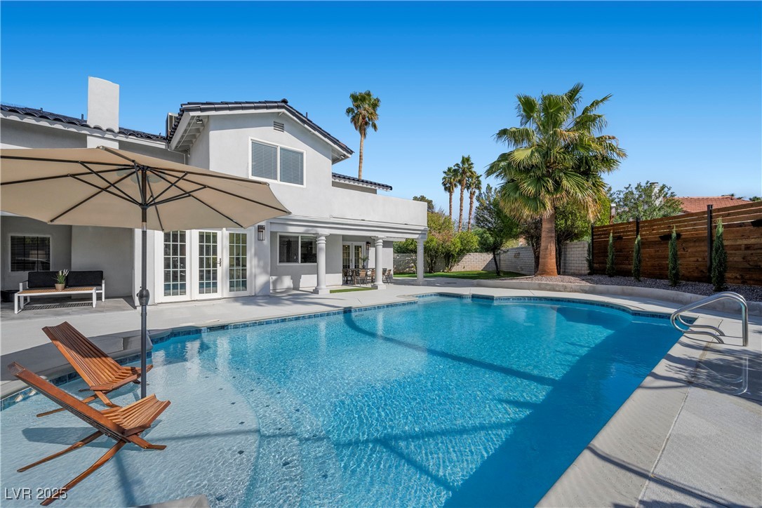 1912 Calanda Court