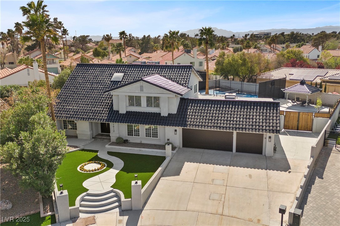 1912 Calanda Court