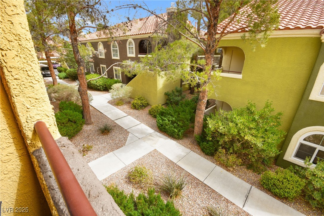 7950 West Flamingo Road 2142