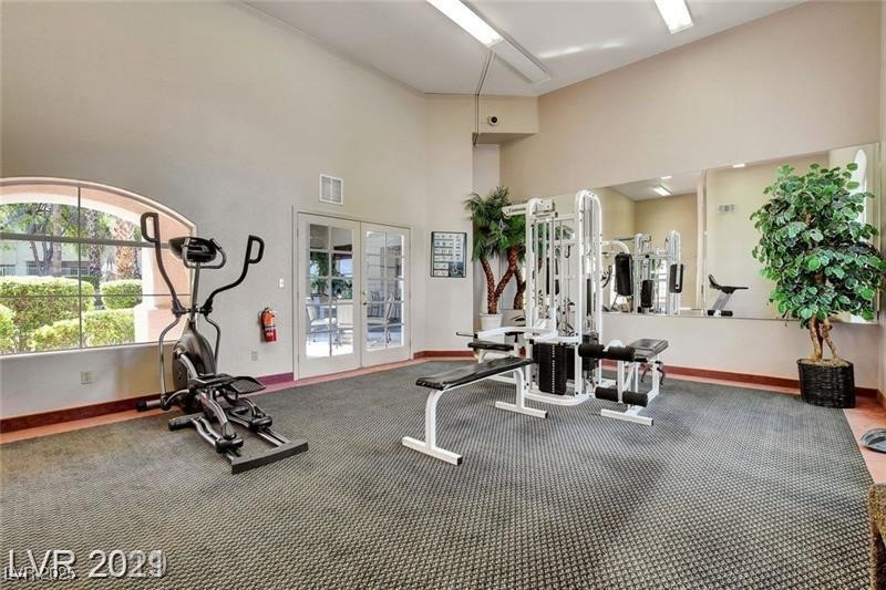 2975 Bluegrass Lane 412