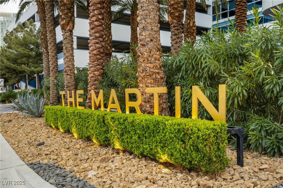 4471 Dean Martin Drive 1207