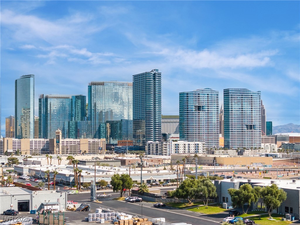 4471 Dean Martin Drive 1207