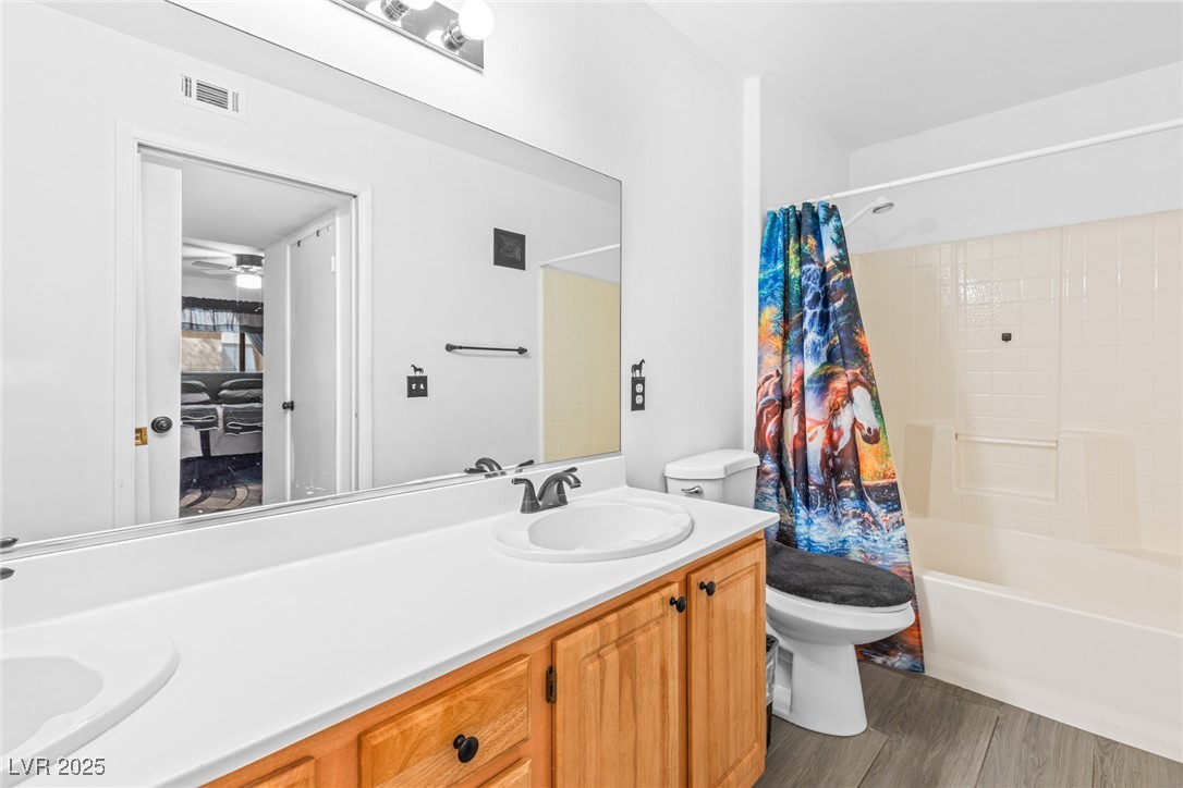 5710 East Tropicana Avenue 1166