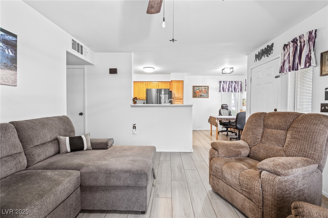 5710 East Tropicana Avenue 1166