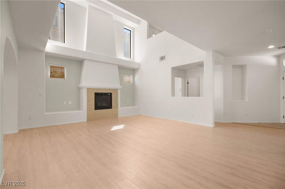 1640 Orange Daisy Place