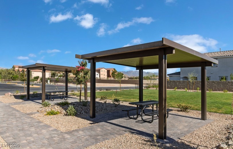 9135 Eagle Ford Street