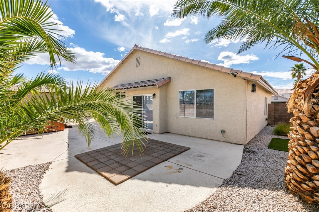 1334 Shimmering Glen Avenue