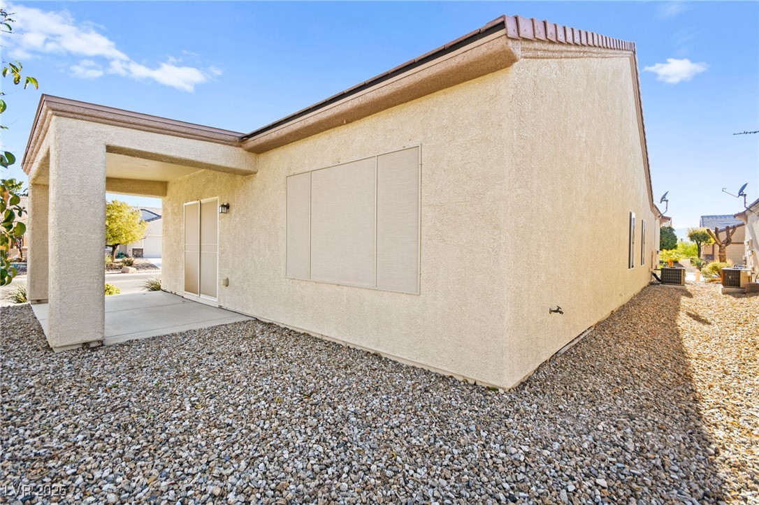 7904 Fantail Drive