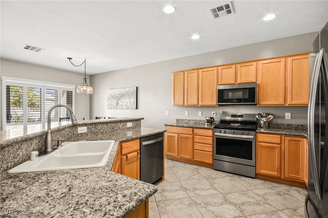 2104 Willow Wren Drive