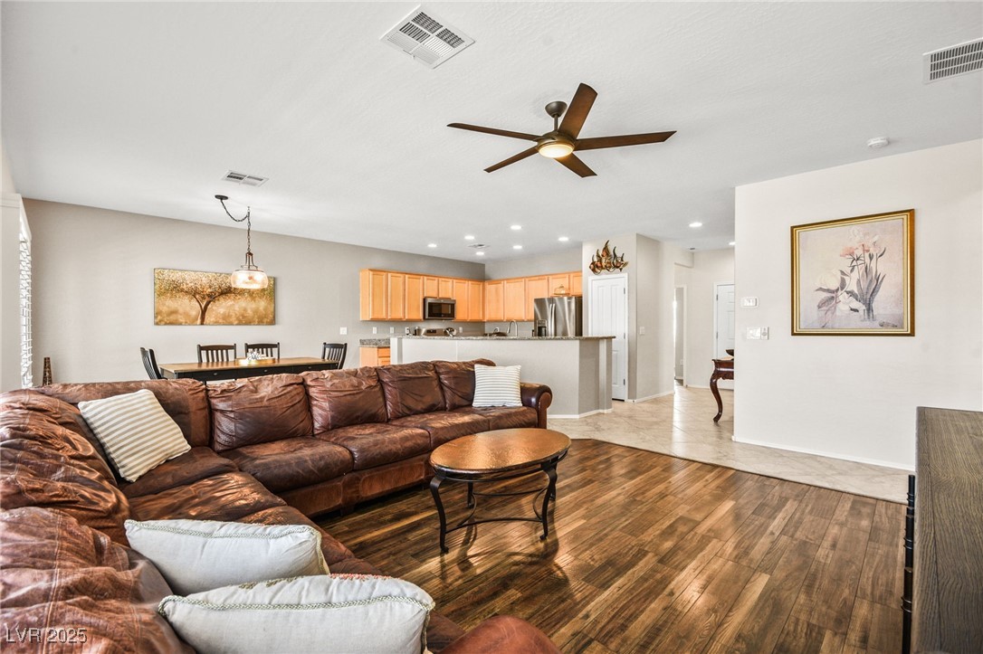 2104 Willow Wren Drive