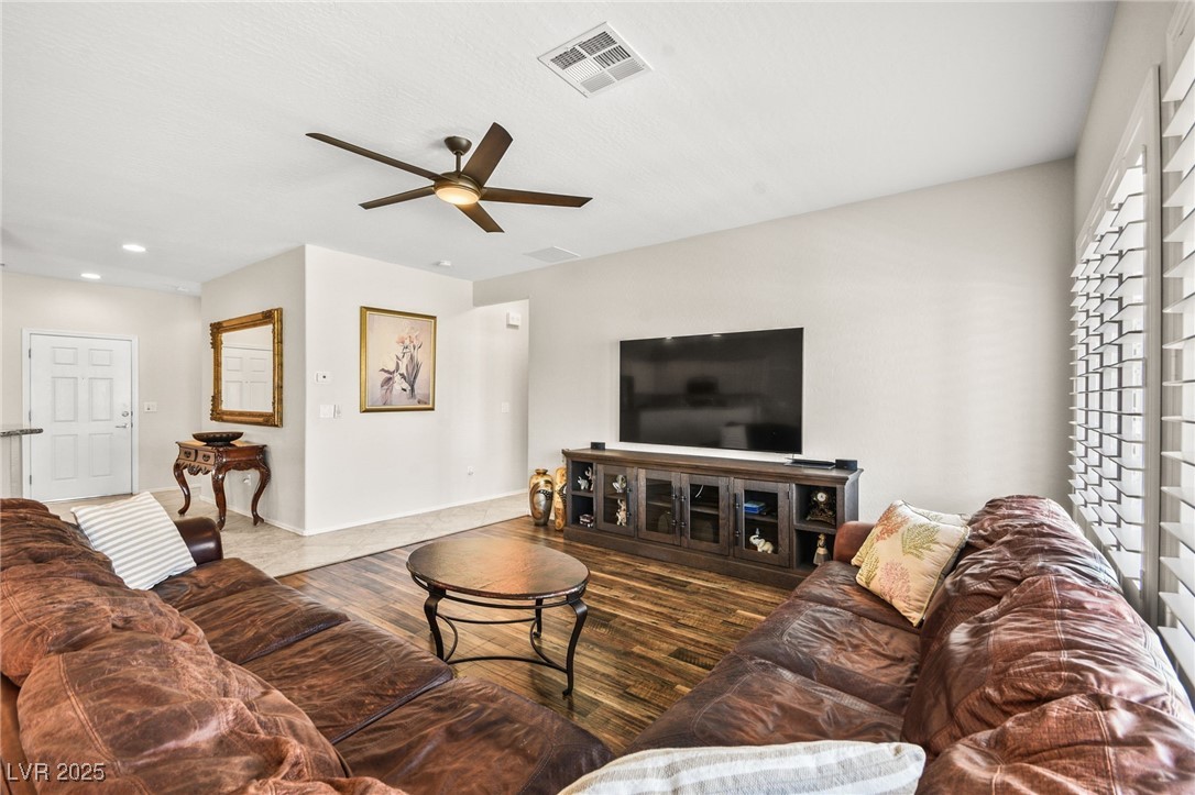 2104 Willow Wren Drive