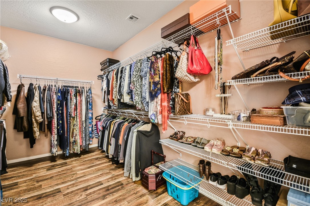 2104 Willow Wren Drive