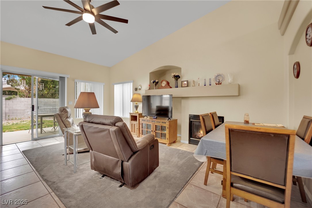 4322 Summers Shade Street