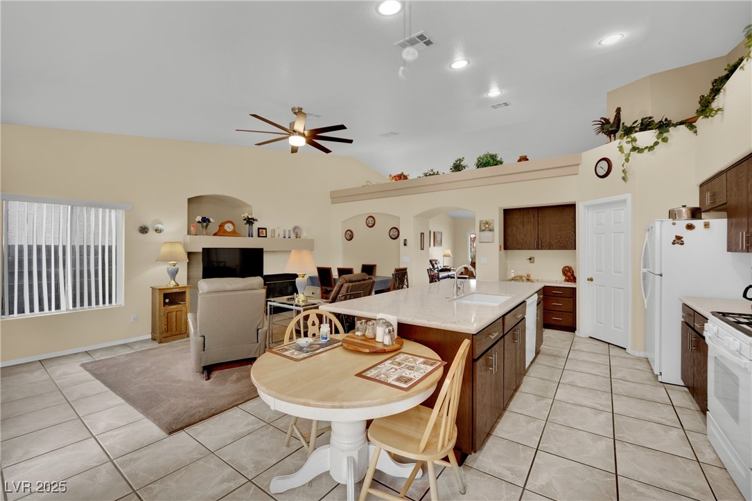 4322 Summers Shade Street