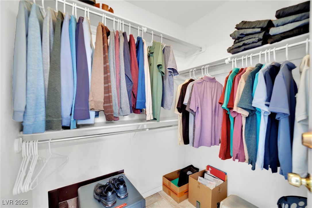 4322 Summers Shade Street