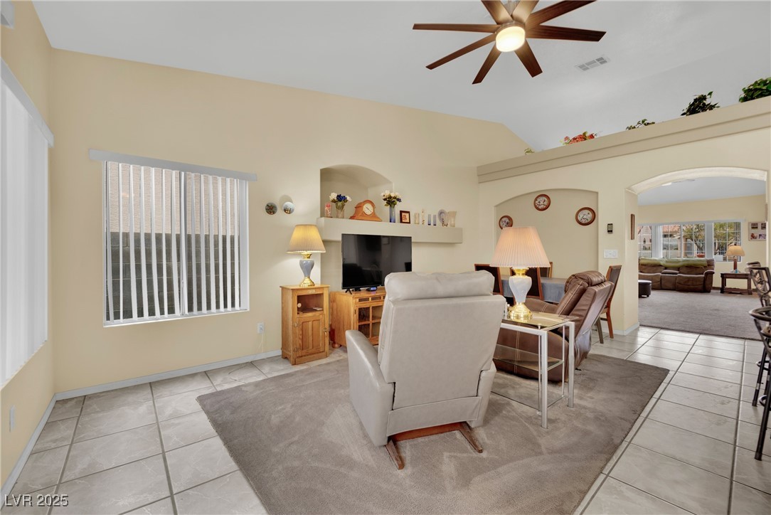 4322 Summers Shade Street