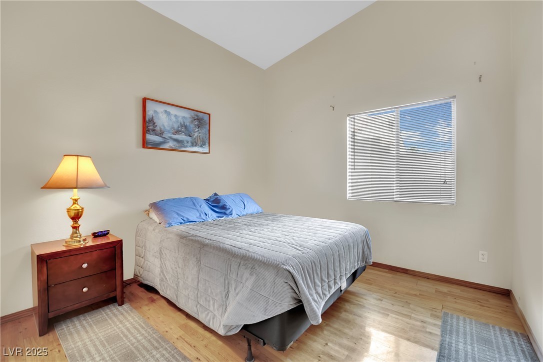 4322 Summers Shade Street