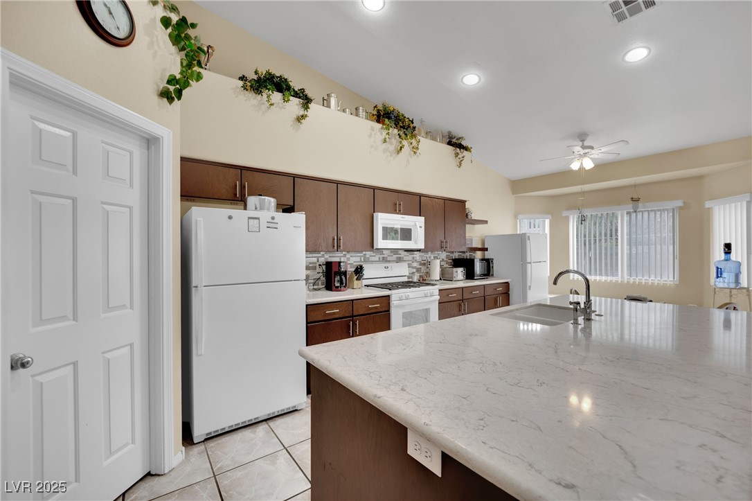 4322 Summers Shade Street